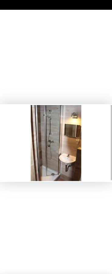 Hotel Eisenbahn كْرايلتْسهايم المظهر الخارجي الصورة